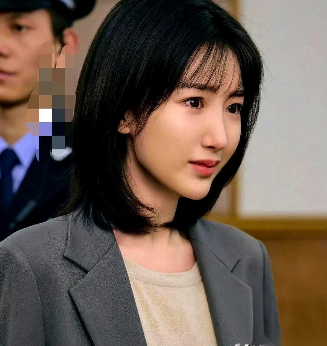 你有没有发现,这个世界上有一种人,她的善良,特别“便宜”。谁都能来踩一脚,谁都