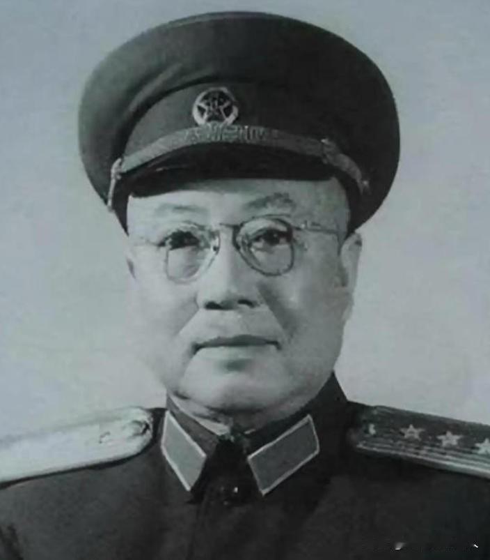 1946年，冀察纵队政委刘道生发现，司令员郭天民瞒着军区首长聂荣臻，将一万多本该