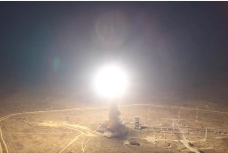 乌克兰军方号称被其摧毁的俄罗斯卡普斯京亚尔试验场今日测试新型弹道导弹头几