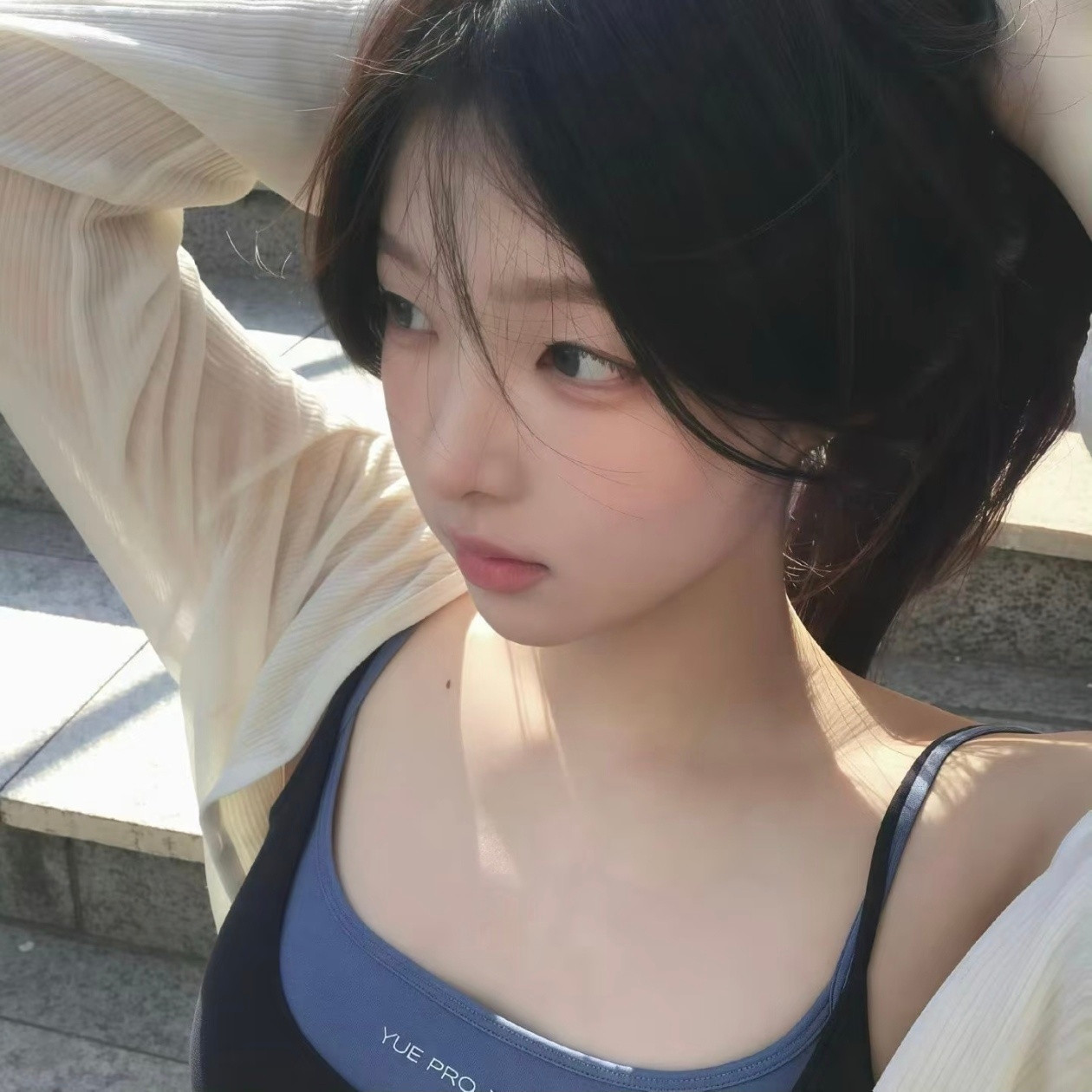 WeChat头像系列收集零碎的温柔瞬间，镜头定格不同模样的自己。可以清甜可爱，也