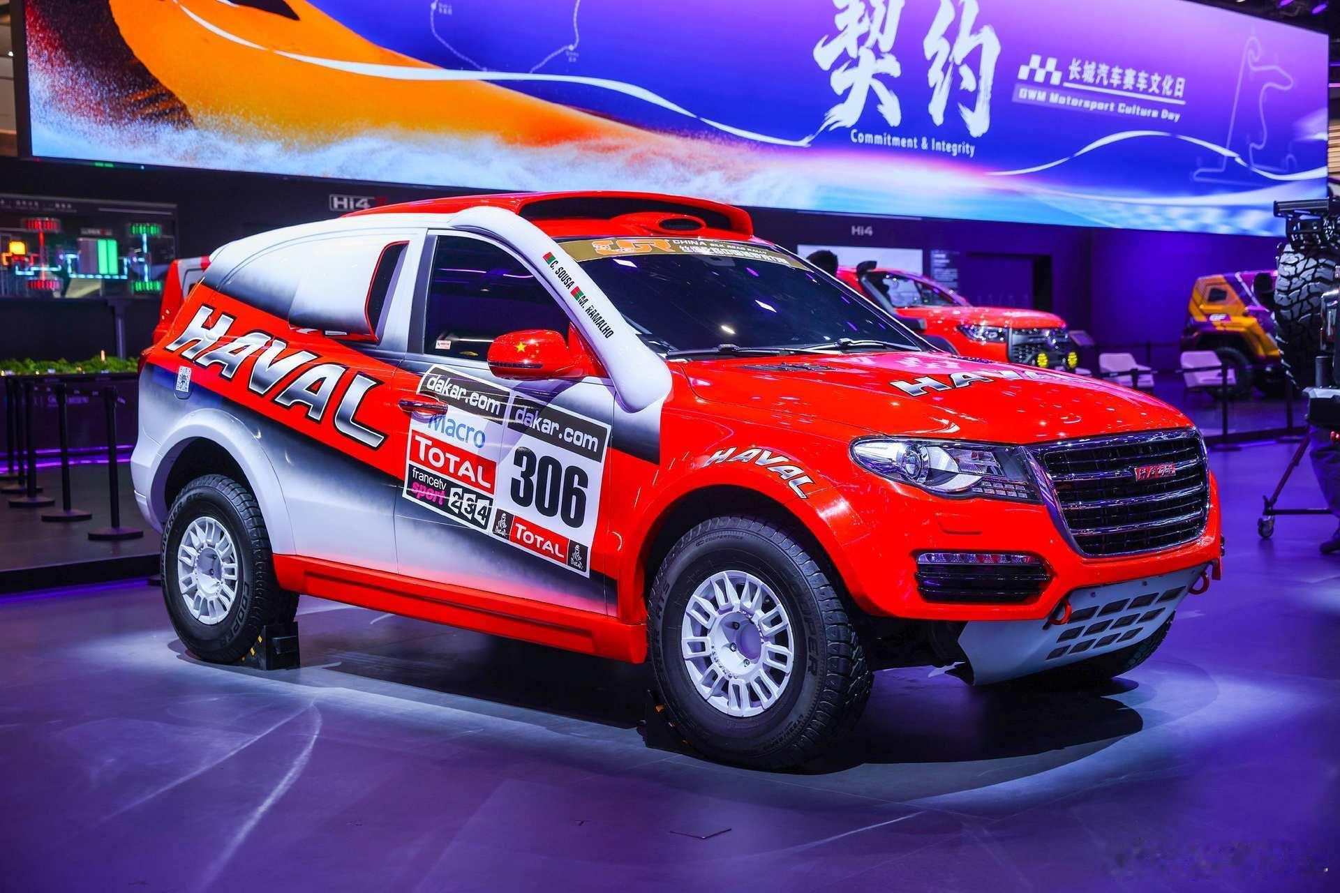 在北京车展上，我在长城展台停留的时间最长，一是看新车，二是看到了全新环塔战车阵容