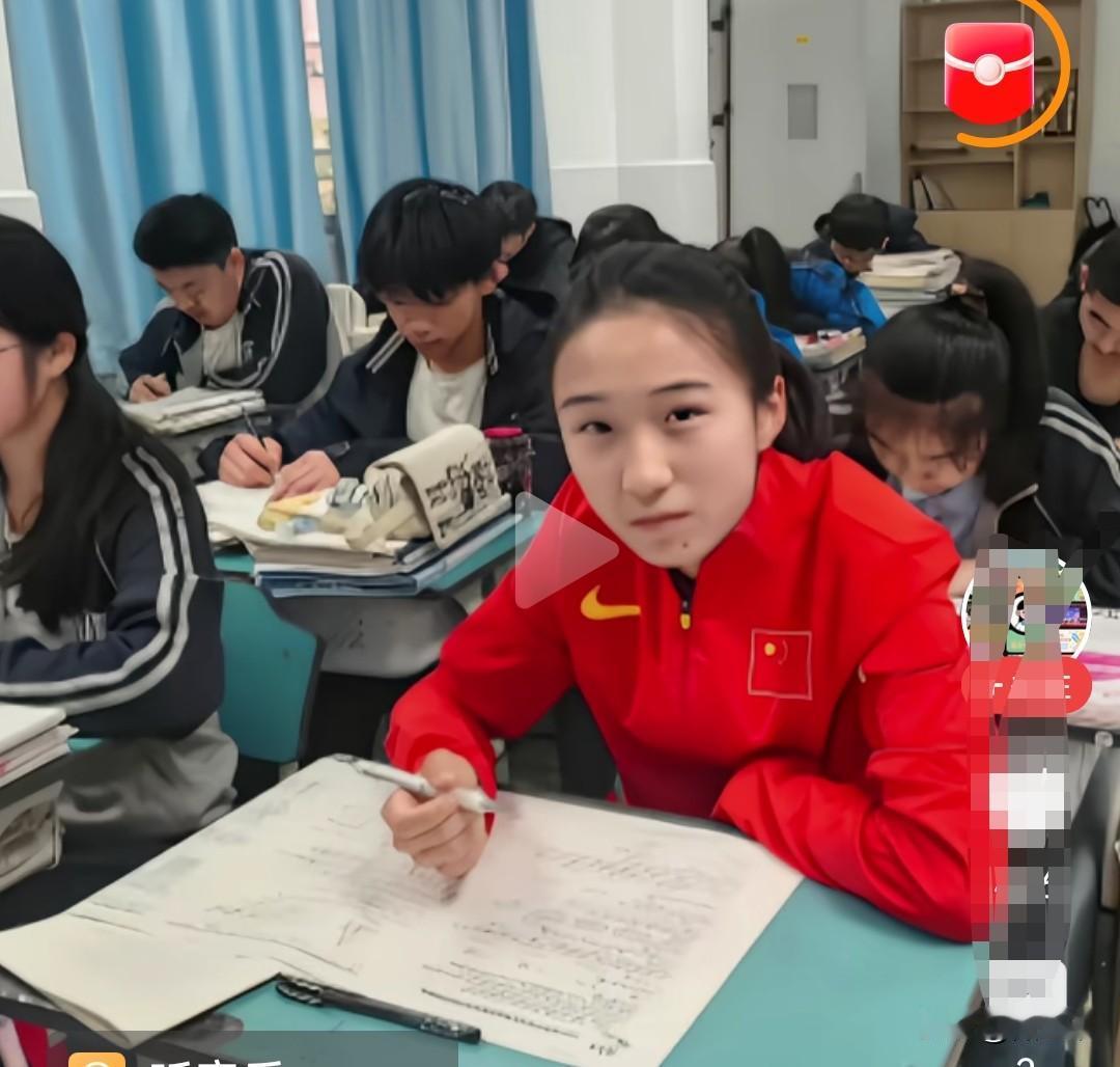 有没有发现陈妤颉说话的语速与她的跑步频数一样快，但凡肢体+语言快的人，聪明麻利。