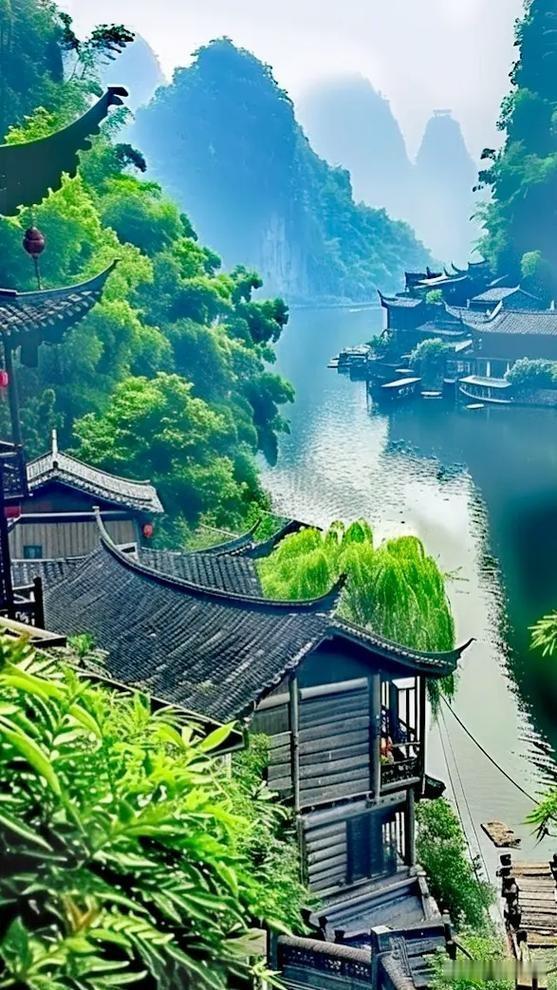 一个研究命理的老先生跟我说过一句话，我记到现在：“人选行业，比选对象还重要。行