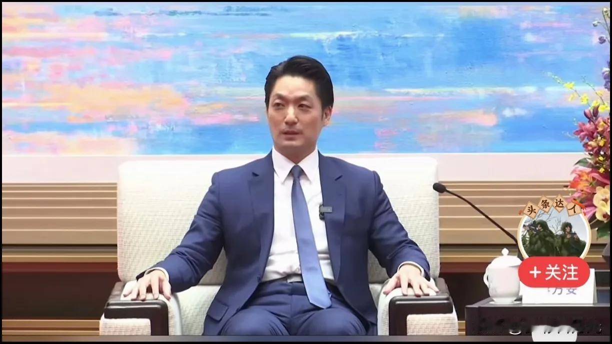 蒋万安的民调数据，确实把绿营逼得坐不住了。最新的民调结果摆得明明白白，蒋万安的