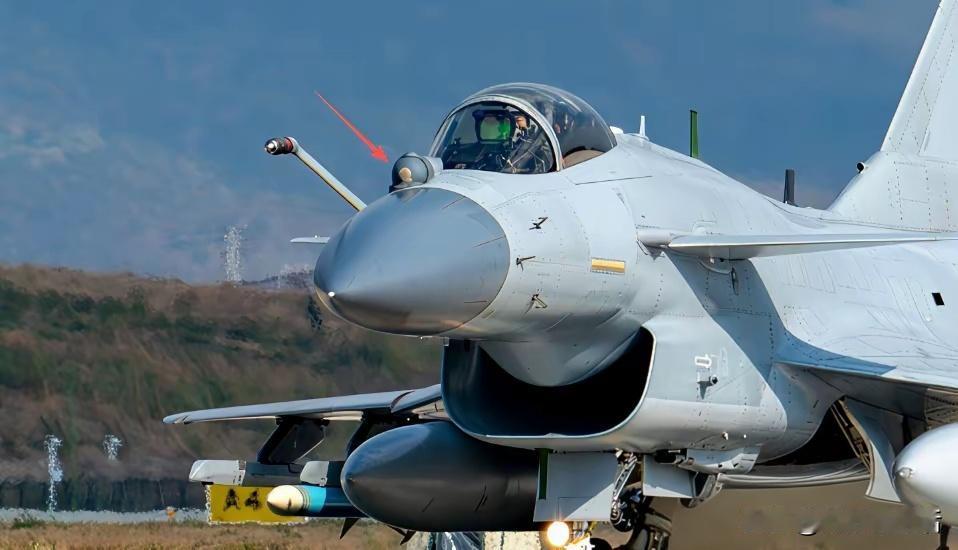 为何中国未向朝鲜出口歼-10CE？并非不愿，而是现实不允许提及中国外贸型战