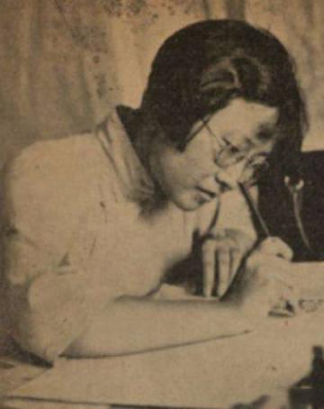 才女苏雪林，和丈夫结婚34年，同居不同床。丈夫用1个月学会她家乡方言，对岳母细致