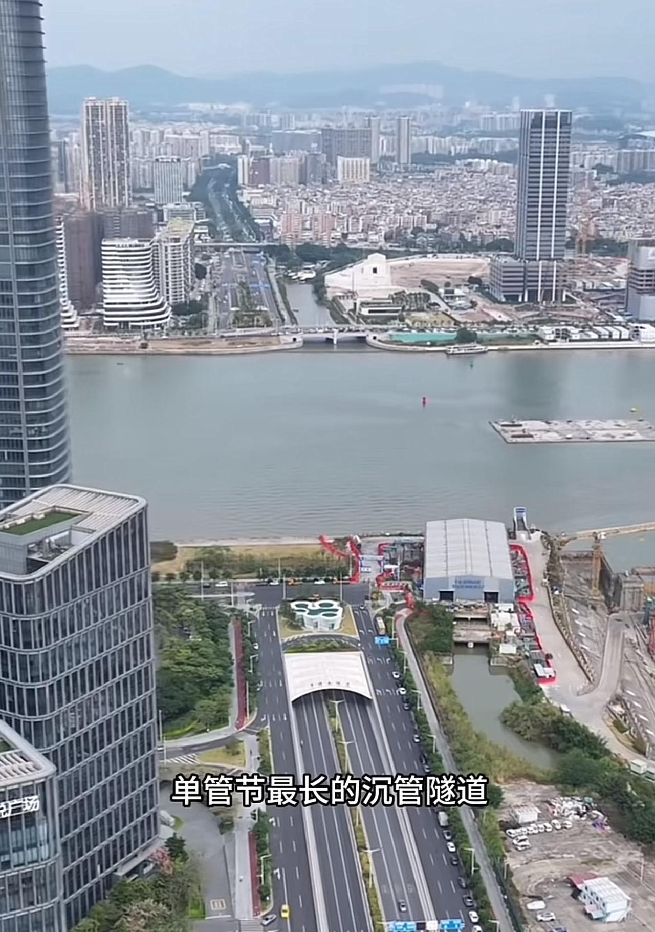 我国内河首条单管节最长的沉管隧道,广州车陂南隧道线路全长1563米，采用双向6车