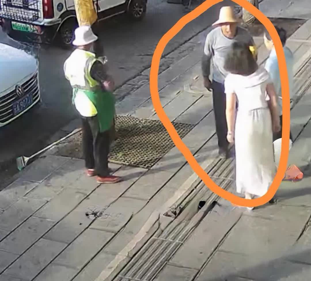 反了反了！女子扶环卫工反被讹后续来了！本来都确认女子无责了，可是女子还是