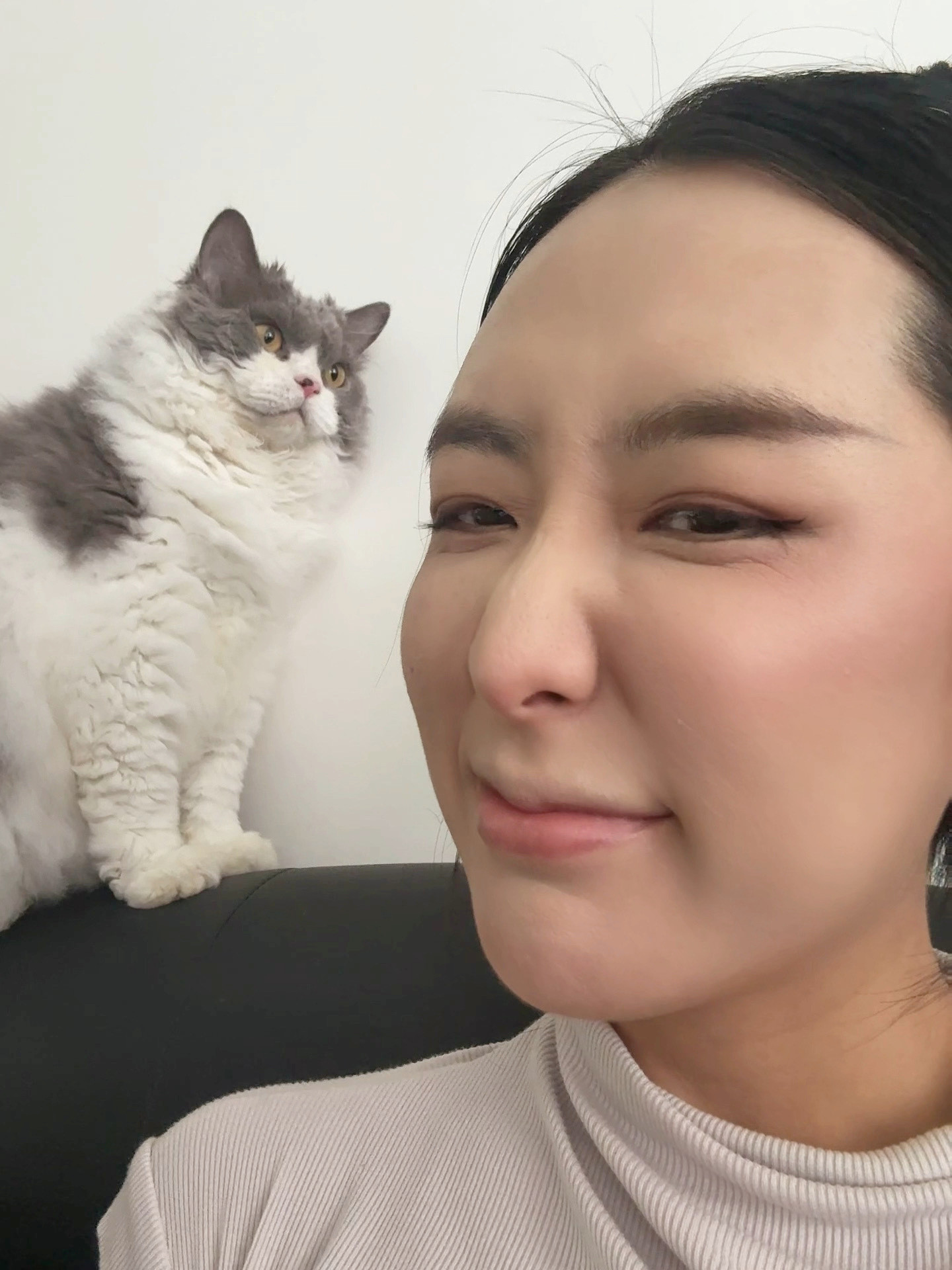 我的小猫怎么这么可爱呀！！！！​​​