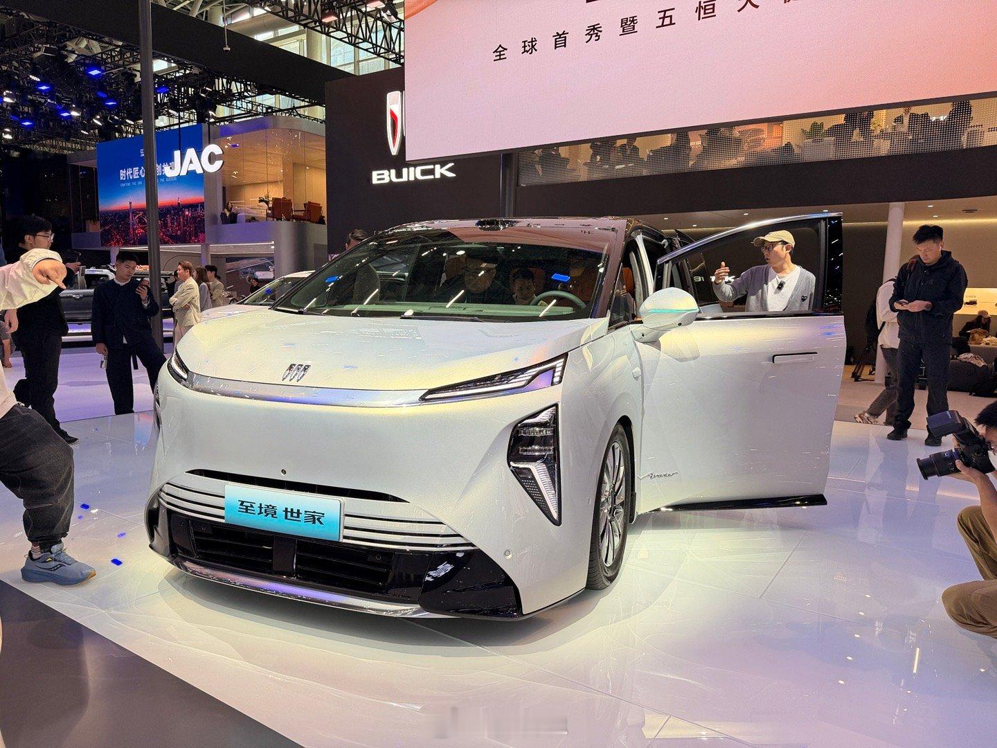 别克新世代MPV至境世家终于来了，有好多实打实可以提升乘客体验的科技，我下周试车