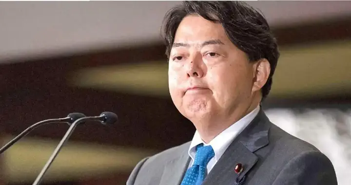 和中国开战又如何? 远离高市早苗之后, 日本前外相终于说出真心话