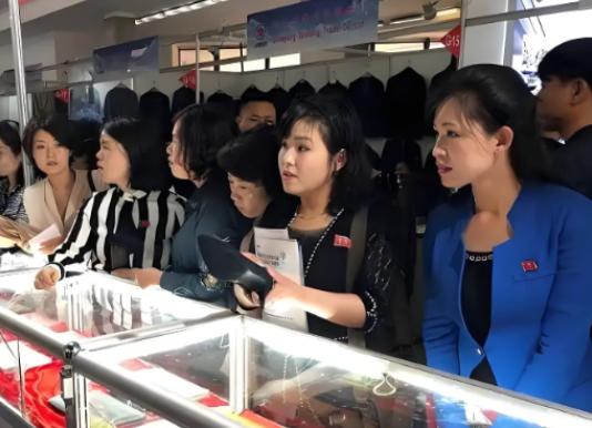 朝鲜90%出口商品卖给中国，都是什么商品？说白了，朝鲜近九成的出口货物都盯着