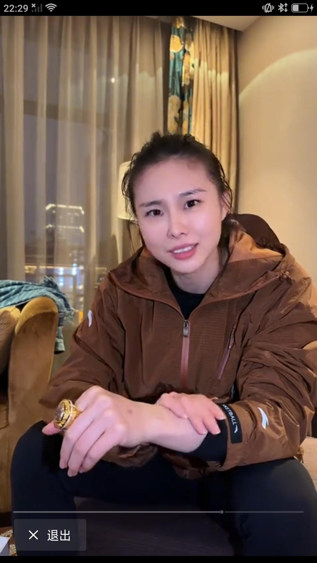 【最近一段时间中国女篮名将王思雨可谓是篮坛热度王，她在刚刚结束的女篮世界杯资格赛