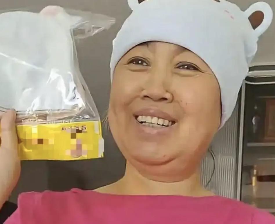 吉林一位62岁的大姨，在社交媒体上公开宣布自己怀孕6个月。按理说62岁的年纪，