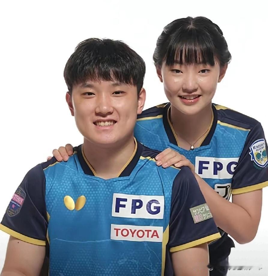 张本智和兄妹香港总决赛前瞻，两人都不乐观，张本智和被分在3/4区，首轮就要面对西