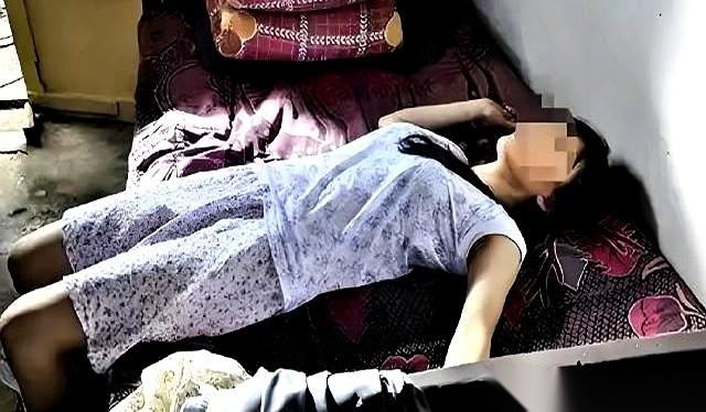 一个61岁的老头，把一个34岁、智力有障碍的女人，肚子搞大了。四个月，在他家里