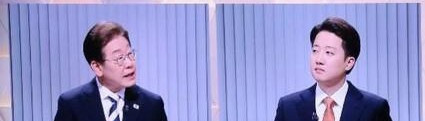 民众怒吼：开除李俊锡，共同民主党骑虎难下天塌了！韩国政坛