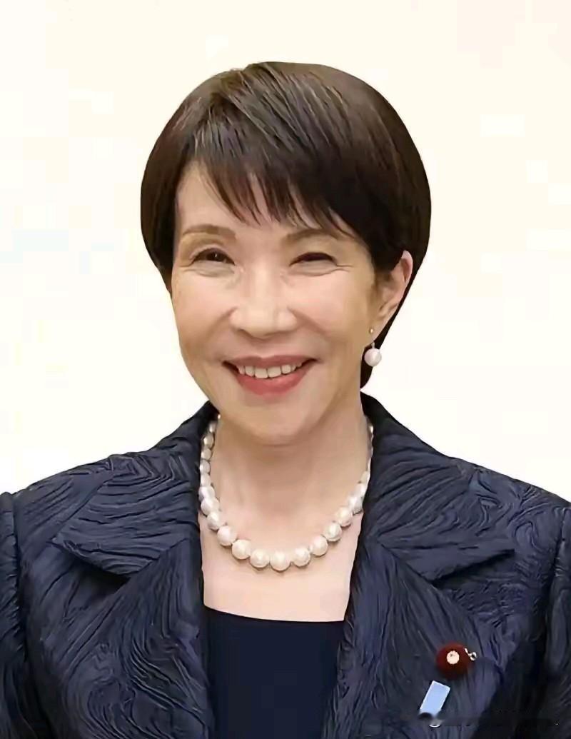 高市早苗动手了！这次不是嘴上说说，日本直接掏出了一张藏了很久的底牌，目标只有一