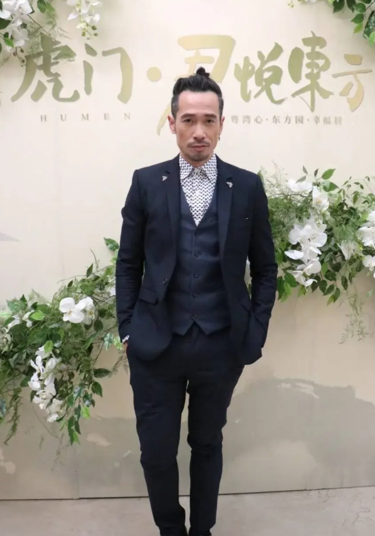 陈豪这样的TVB视帝，港剧殿堂级的人物居然都快养不起家了，事实证明如果不是太有钱