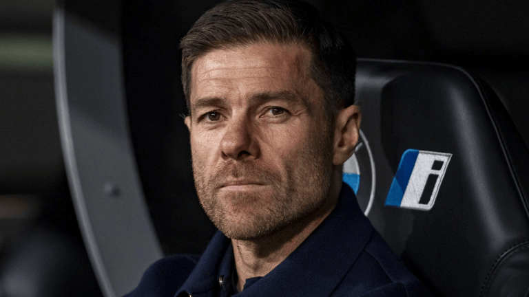 跟队记者: 阿隆索能否留任, 很大程度取决于皇马对曼城赛果