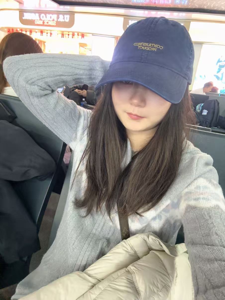 快十年没遇到过飞机延误几小时了。