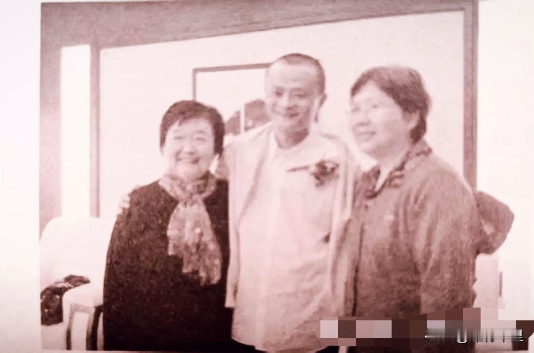 究竟是一个怎样的老师，让马云喜欢上英语的？在那个英语尚未普及的年代，多数小