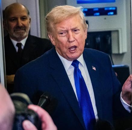 黎智英被判了二十年，当记者问特朗普怎么看待这件事时，特朗普只淡淡回了一句那是中国