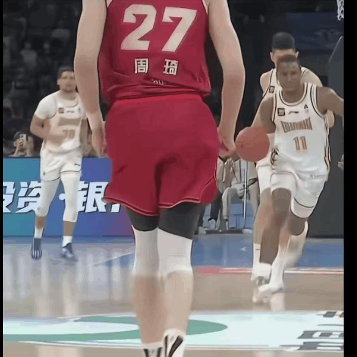 CBA争议最大的“闹他”外援，要再次回来让大家闹心了，山西往迪亚诺砸多少钱？