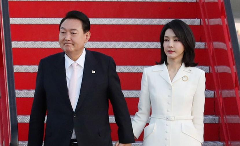 尹锡悦对金建希的好是真没得说！目前金建希因病情持续恶化需要延长住院时间，尹锡悦