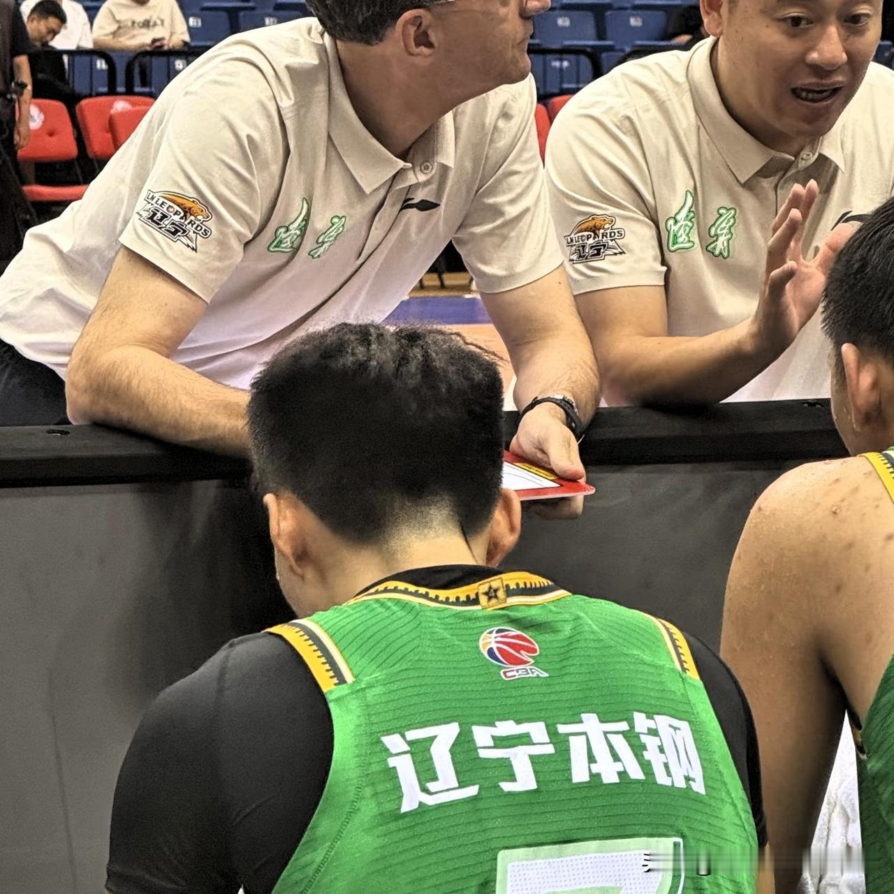 辽篮力克广厦意义深远，三个积极信号，重返四强，不再只是空谈。1.欧洲体系战术