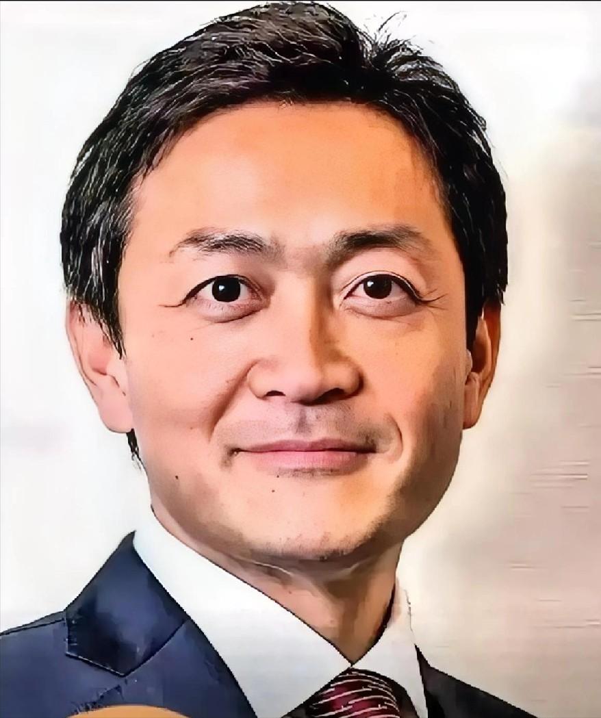 日本政坛大地震！下一任首相，可能真不是高市早苗了！就在刚刚，几个在野党偷偷摸