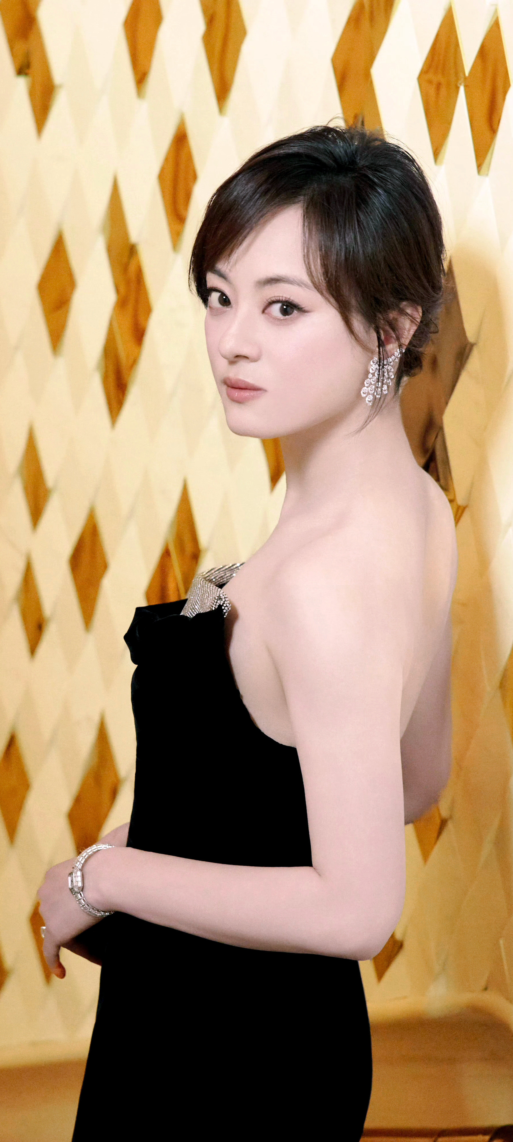 孙俪总台视后娘娘这眼神好怕怕孙俪