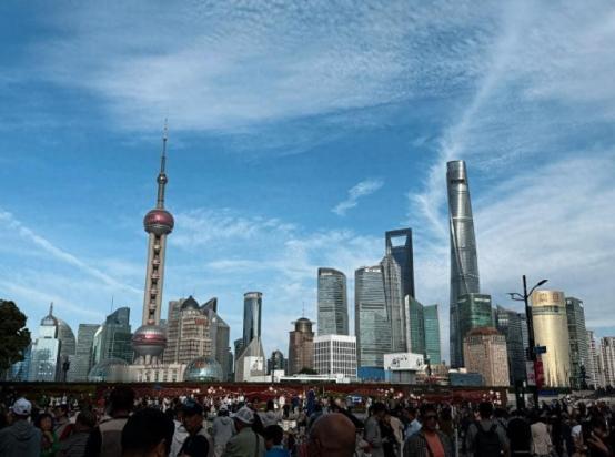 年轻人正在逃离上海，577万老人占比超37%，上海究竟怎么了？ 麻烦看官老爷