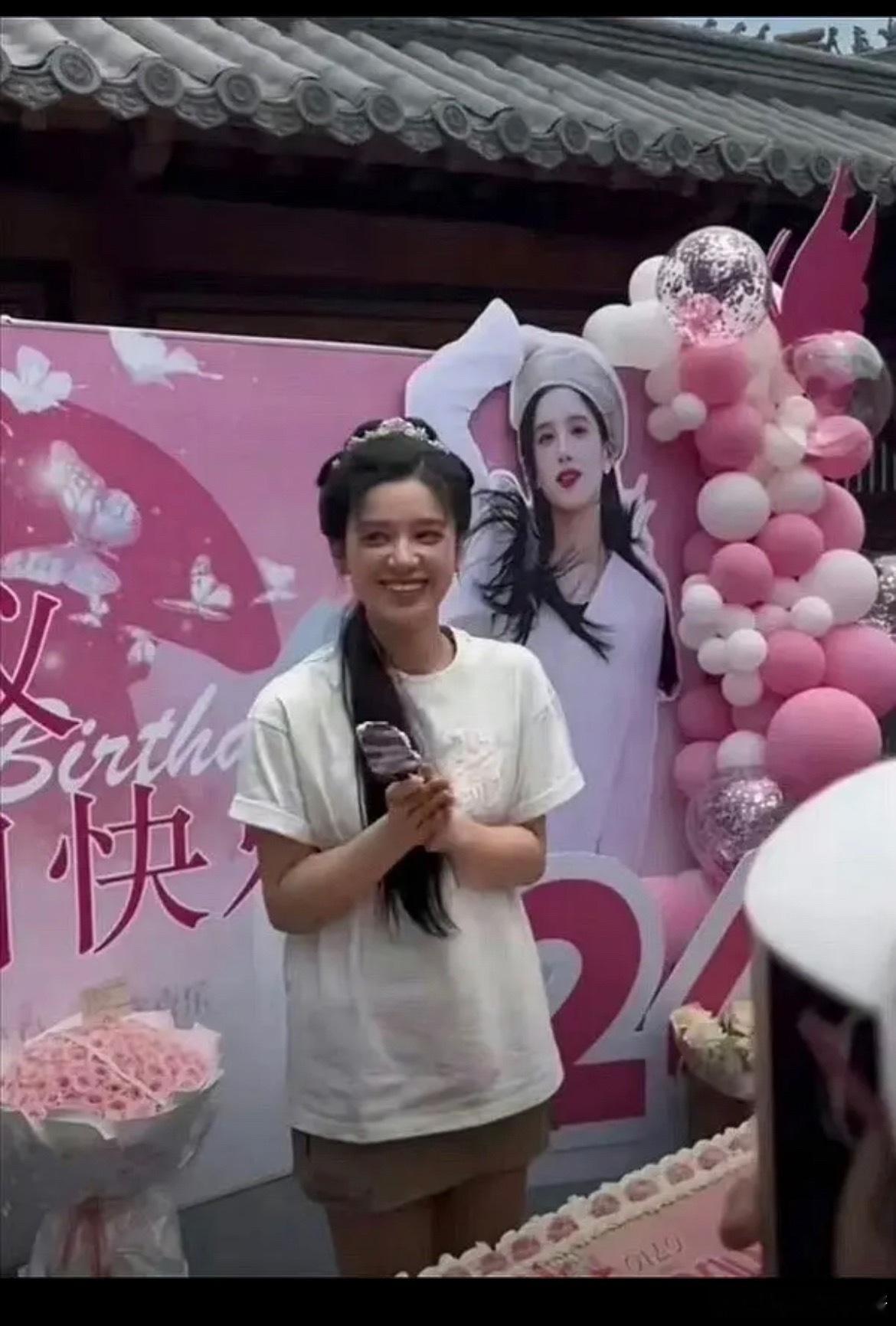 张婧仪怎么剧图生图和平时精修差那么多？