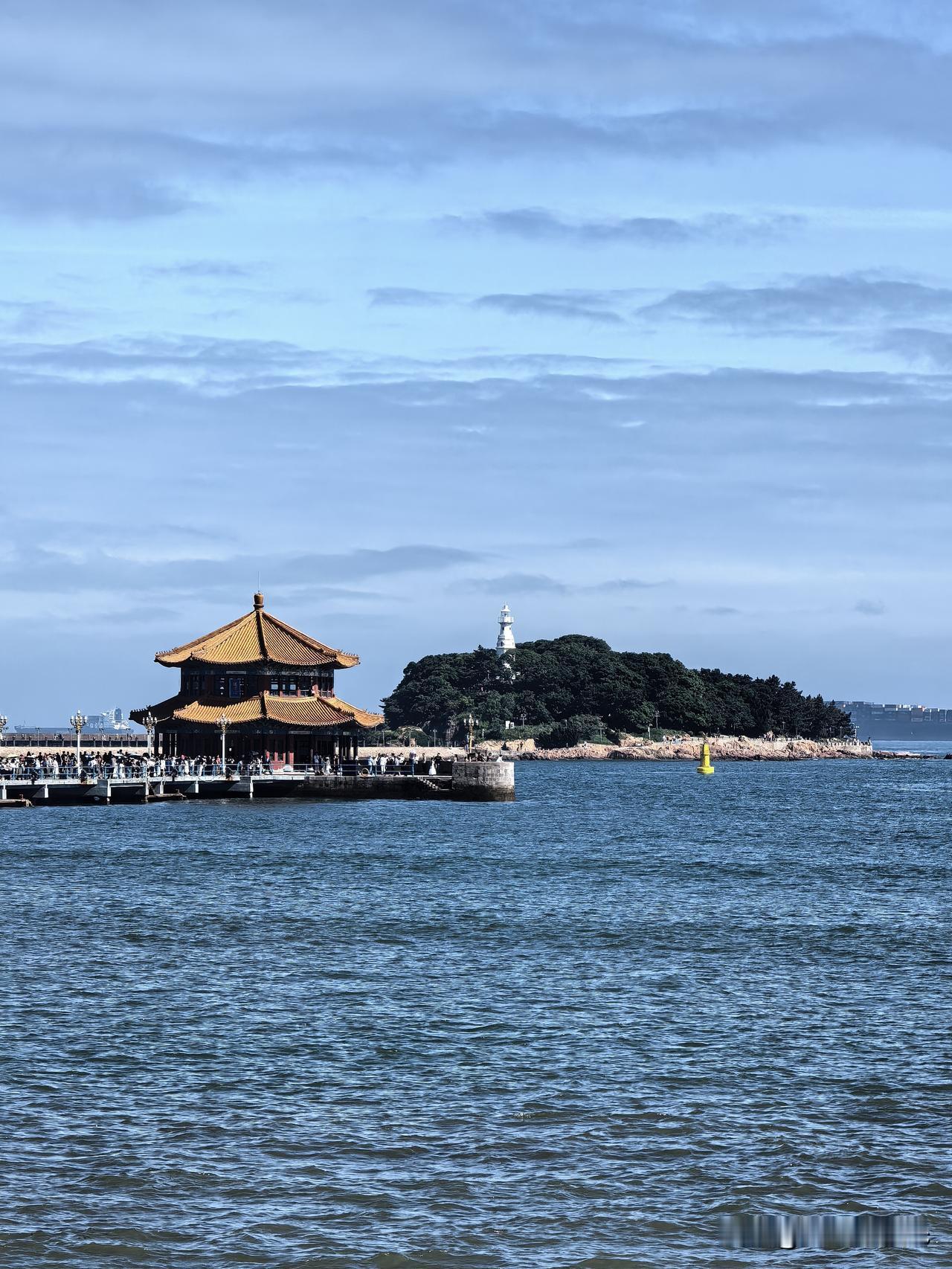 今天（6月2日）A股的表现确实非常给力，三大指数全线收红！今天的两市成交额并