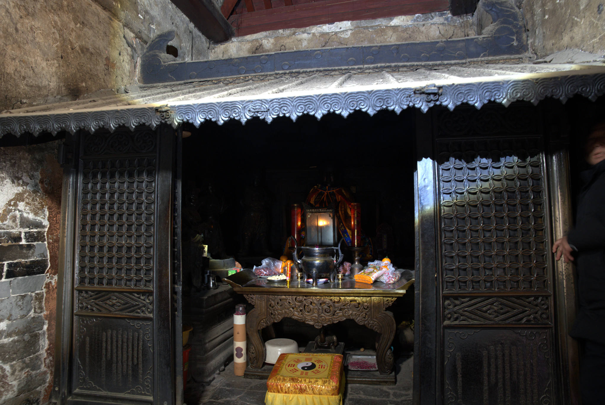 武当山太和宫转运殿，元大德十一年由民间各地香客（以武昌路为主，远有汴梁路，还有同