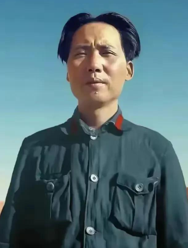 早年，毛主席的一张照片，从这张照片你看出了什么？这张老照片拍摄于上个世纪三四