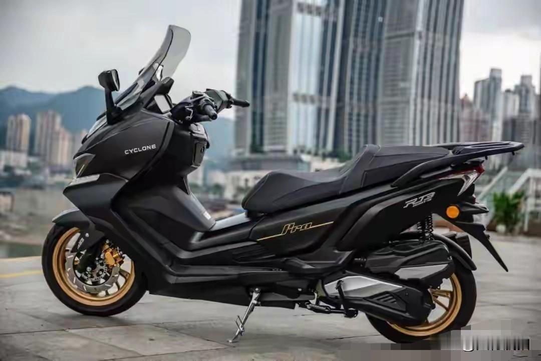 宗申集团自主研发的CA500型航空活塞发动机，已于2025年8月正式通过中国民航