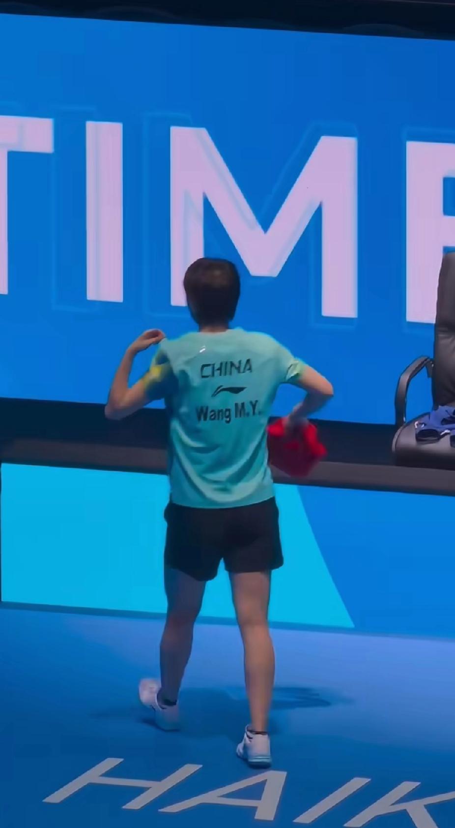 心疼曼昱！拼到最后一秒的你，已是我们心中的无冕之王家人们，看完这场亚洲杯女