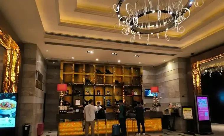告别“12点退房”捆绑！酒店24小时退房中午12点强制退房，是国内酒店行业延续
