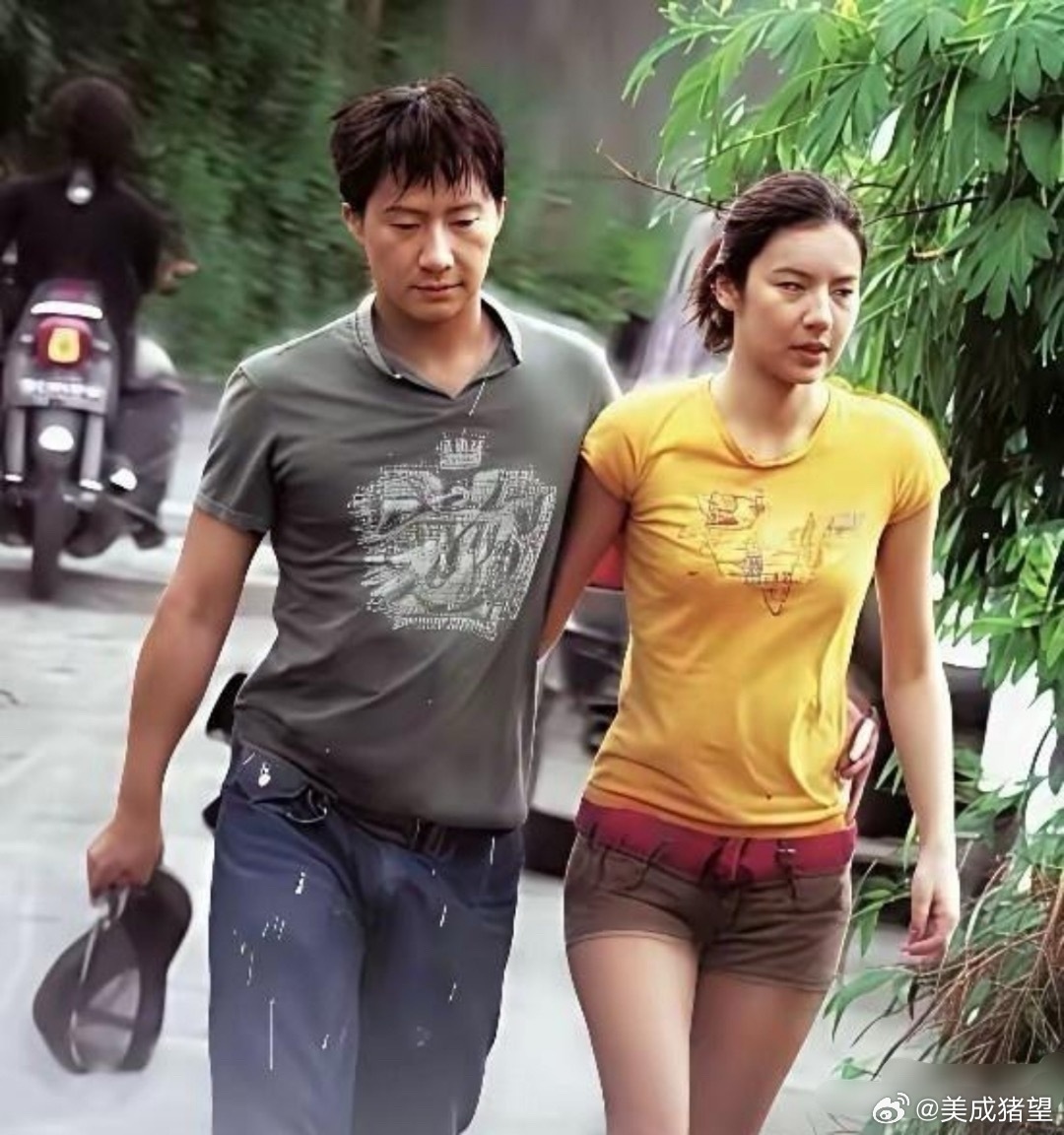 这照片，估计黎明很想删除吧？