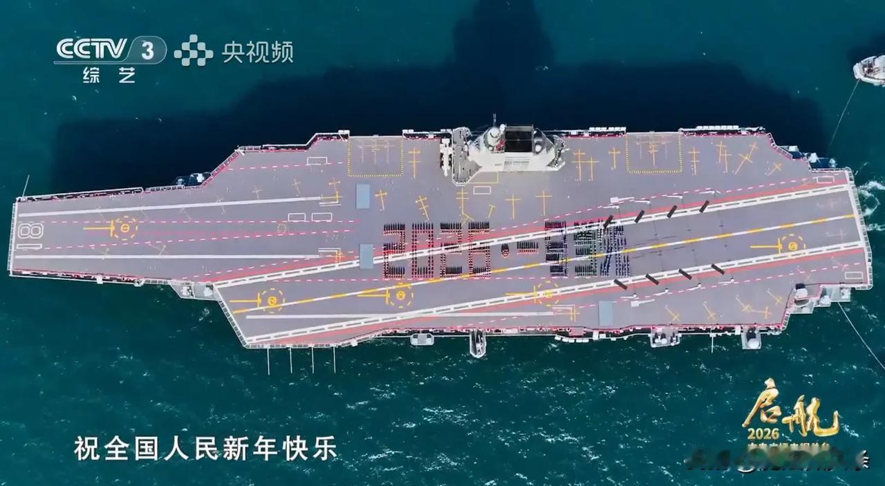 最近网上疯传着舷号19的四号舰航母模型图，就跟突然冒出来的神秘“小怪兽”一样，有