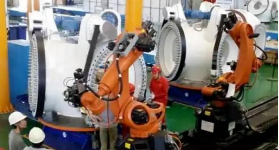 一位日本华人曾表示“高端轴承、精密仪器、传感器、机器人减速器、碳纤维、光刻胶以及