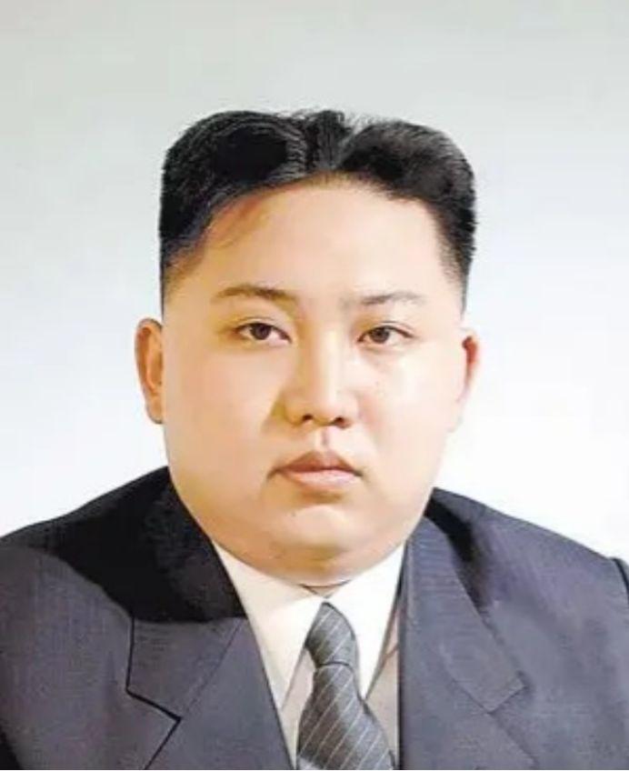 硬气！朝鲜高超音速导弹射向日本海，这波反击打得太解气美日韩还在搞联合军演挑