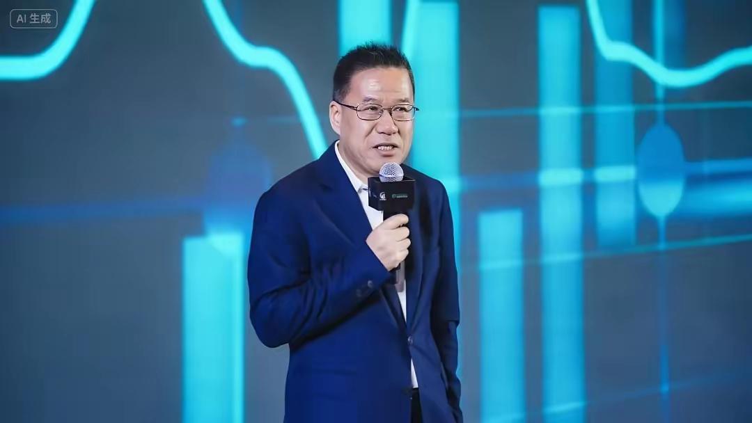 经济学家马光远一番感慨戳破现实，从前大家信奉养儿防老，如今反倒变成养老防儿，说得