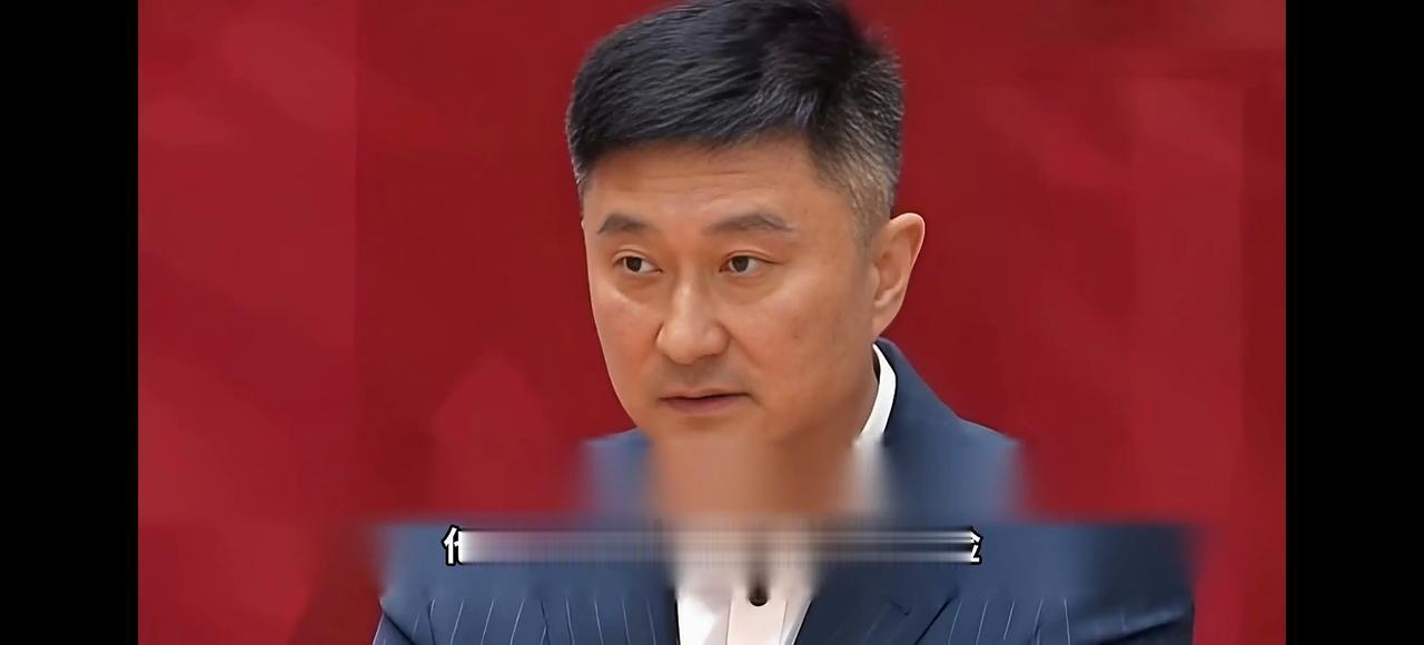 付政浩的说法有少可信度呢？？他那含糊不清的所指又是为谁洗地呀？？杜锋从中国男