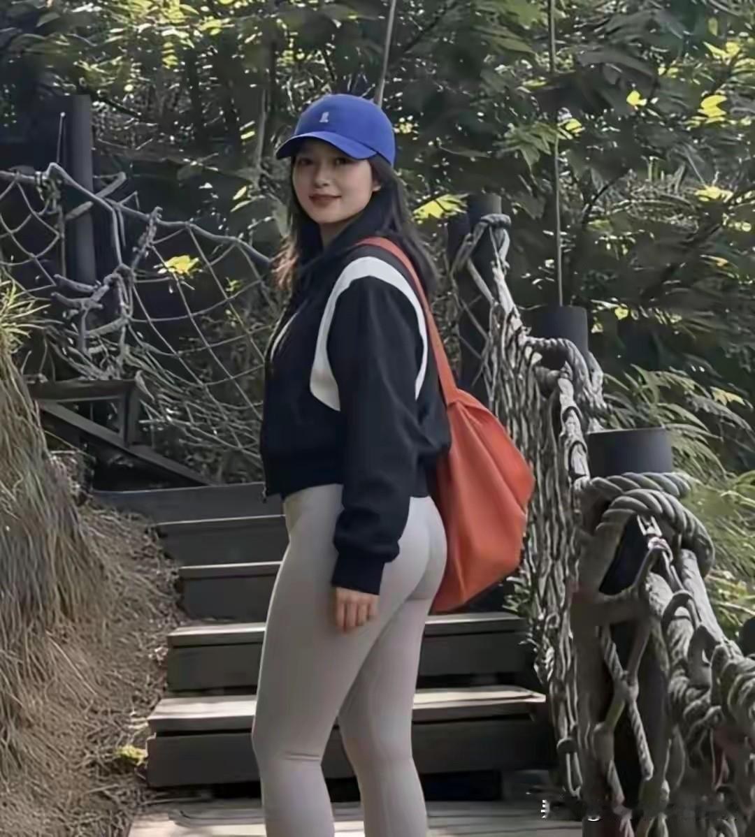 男人三大幸事升官发财死老婆那女人呢女人三大幸事又是什么呀难道是升官发财死