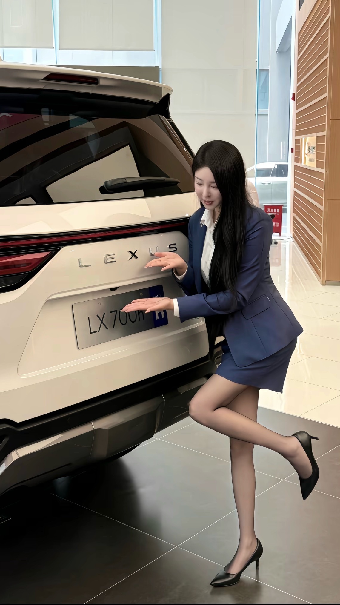 硬派大尺寸SUV​​​
