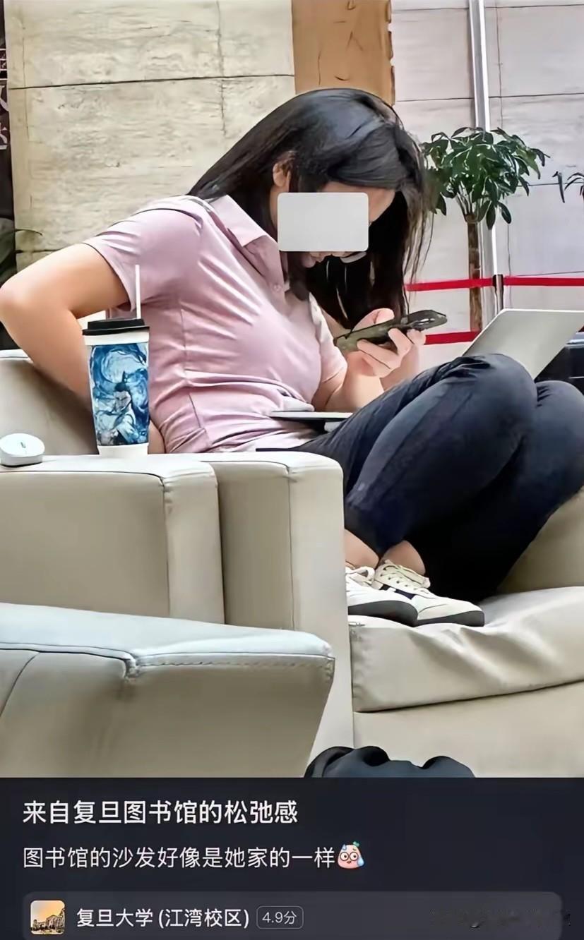 聊了很多关于上海地铁车厢里的各种乱像后，今天来聊聊上海的其他地方的不文明行为现象