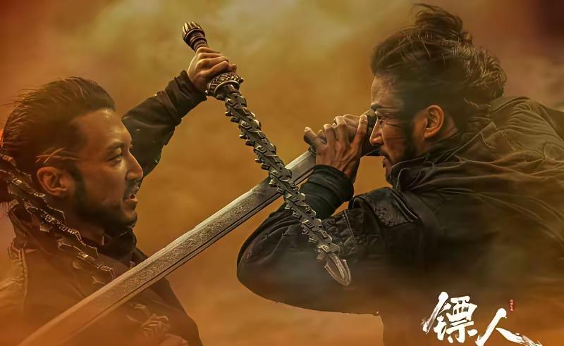 镖人电影里最后一场刀马和谛听的打戏很精彩，就是有个事儿没想明白！为什么一刀下去